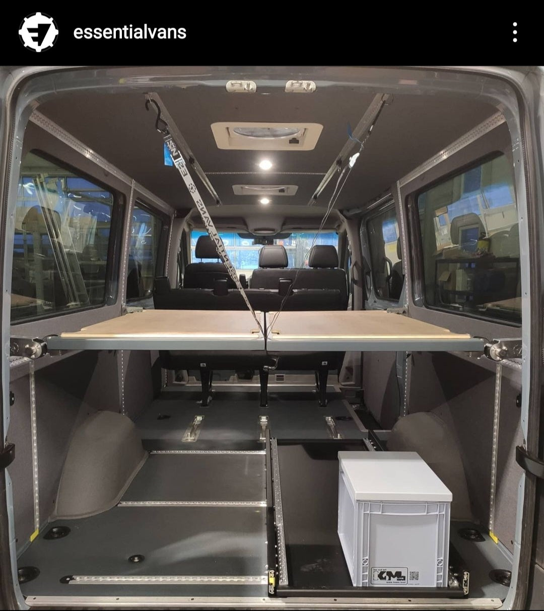 EV-B1019 Single Bed on Hinge