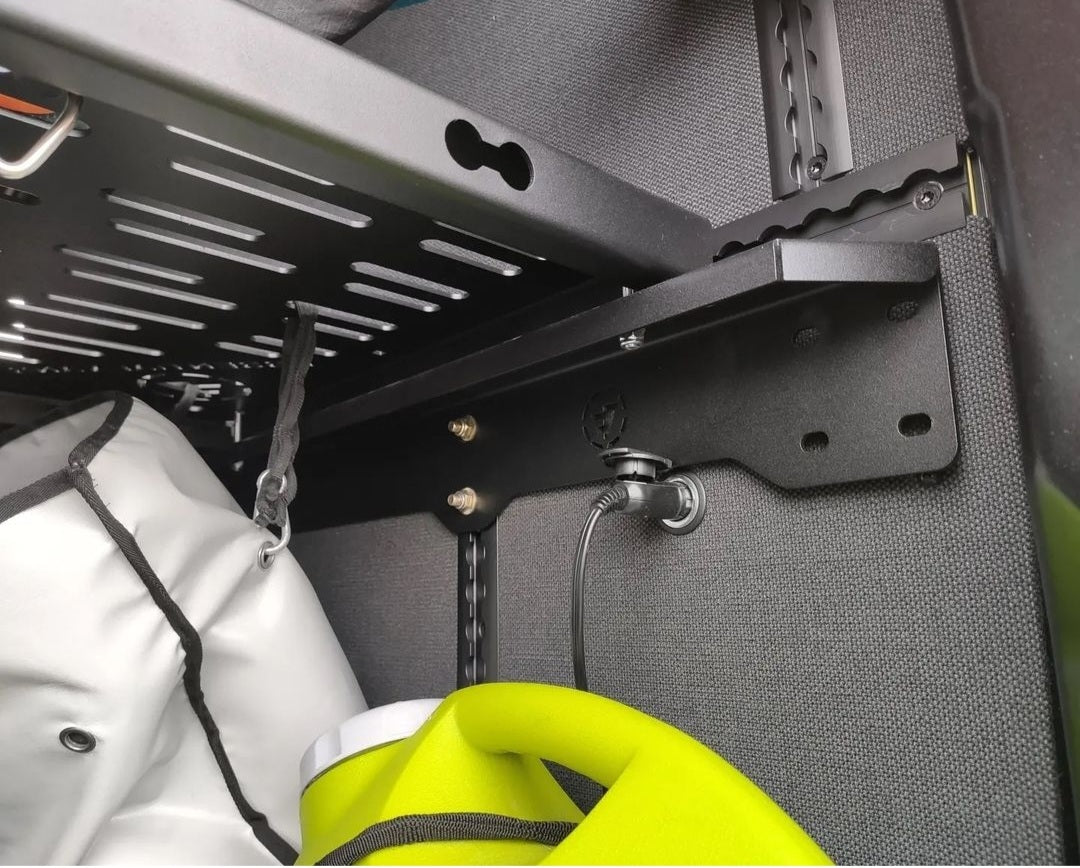 EV-B56541 Essential Vans rails for EV-B56540 cargo shelf